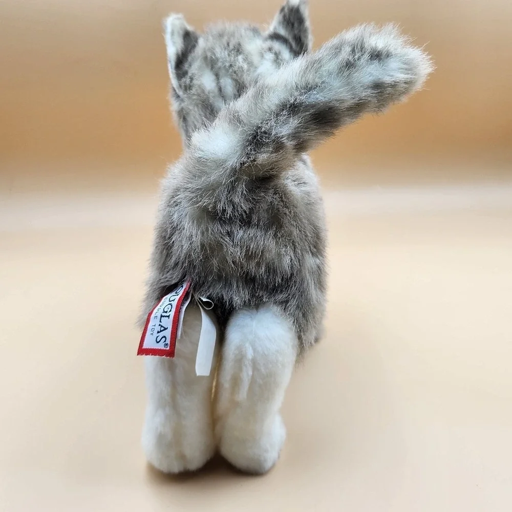Douglas Cuddle Toy Stuffed Animal Plush Grey White Striped Tabby Cat #1866